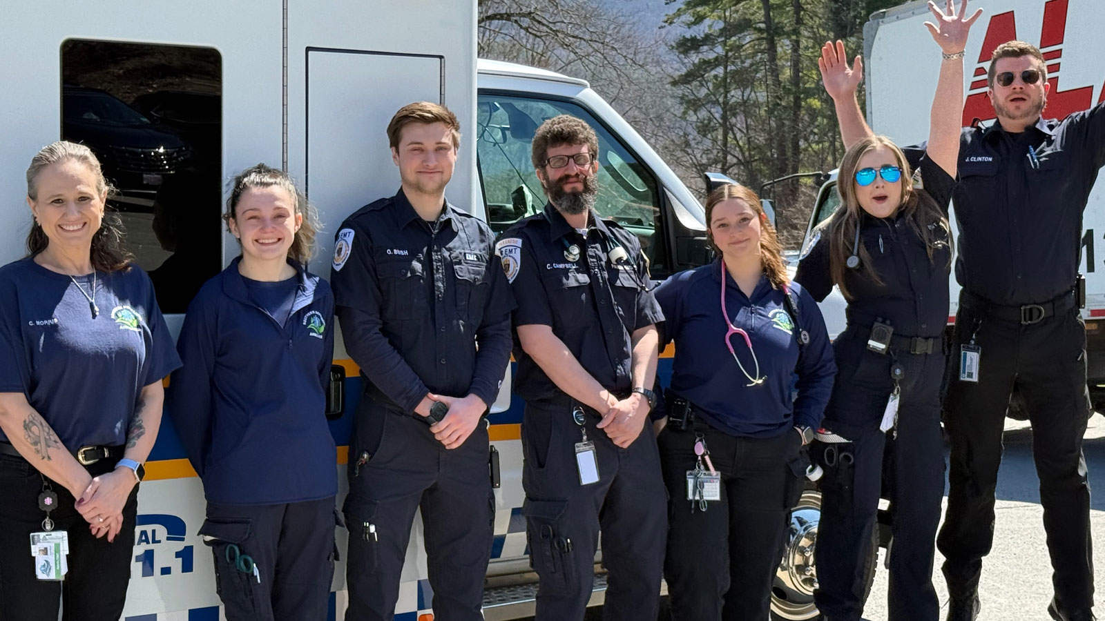 Our Thursday crews enjoy a warm spring day